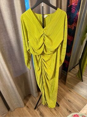 Good American Ruched V-Neck Maxi Dress in Chartreuse